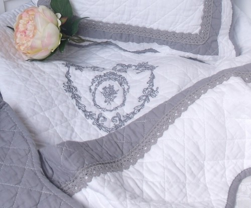 Tagesdecke king grey 180x260 - grey,